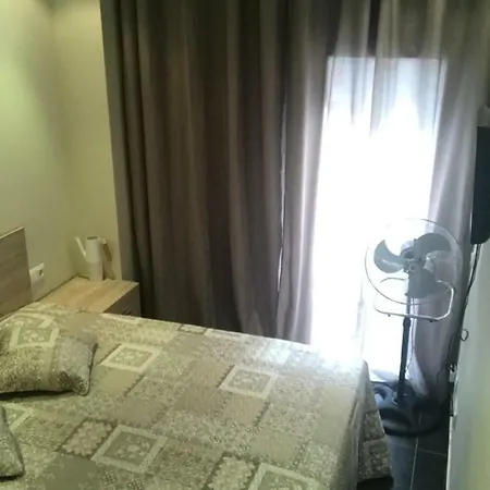 Acacias Av.magnolia 7 * Lloret de Mar